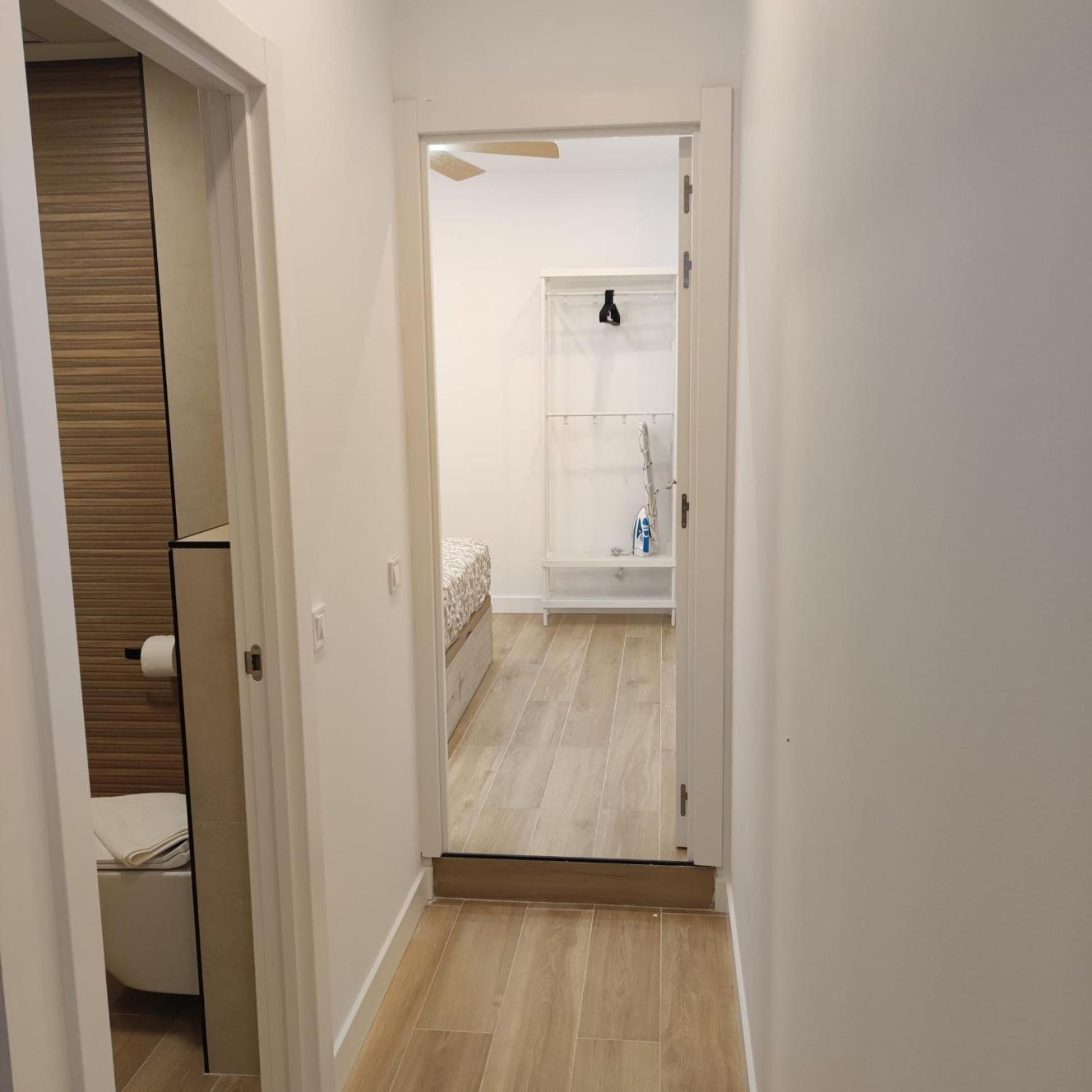 Av. Asturias Apartamento Madrid Exterior photo